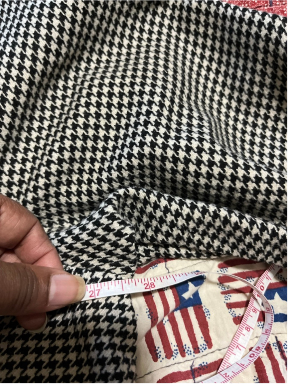 EUC Women's H&M Houndstooth Blazer L Black White - Picture 8 of 8